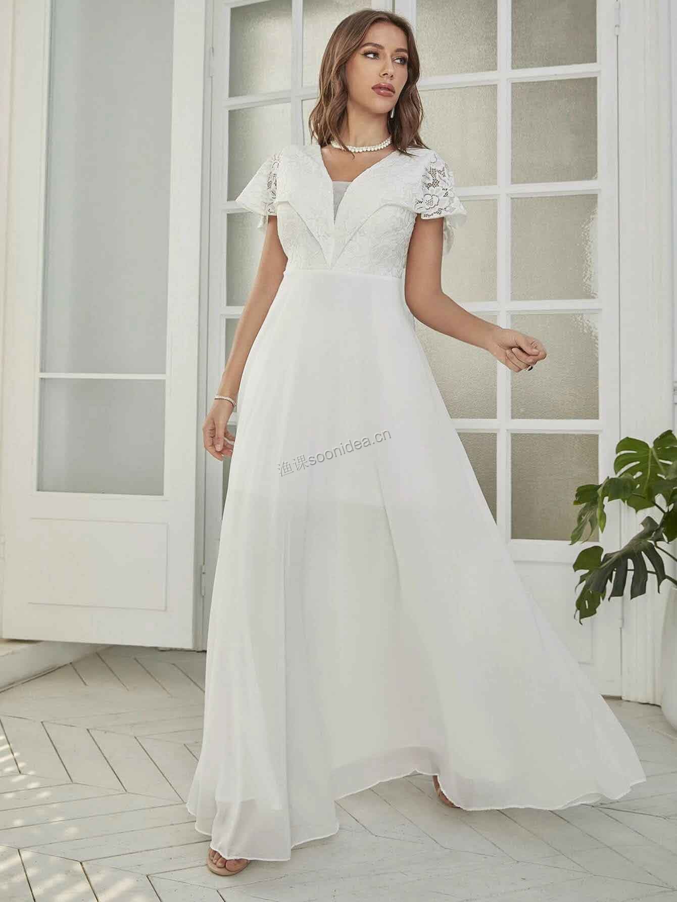 Contrast Lace V-neck Maxi Wedding Dress 